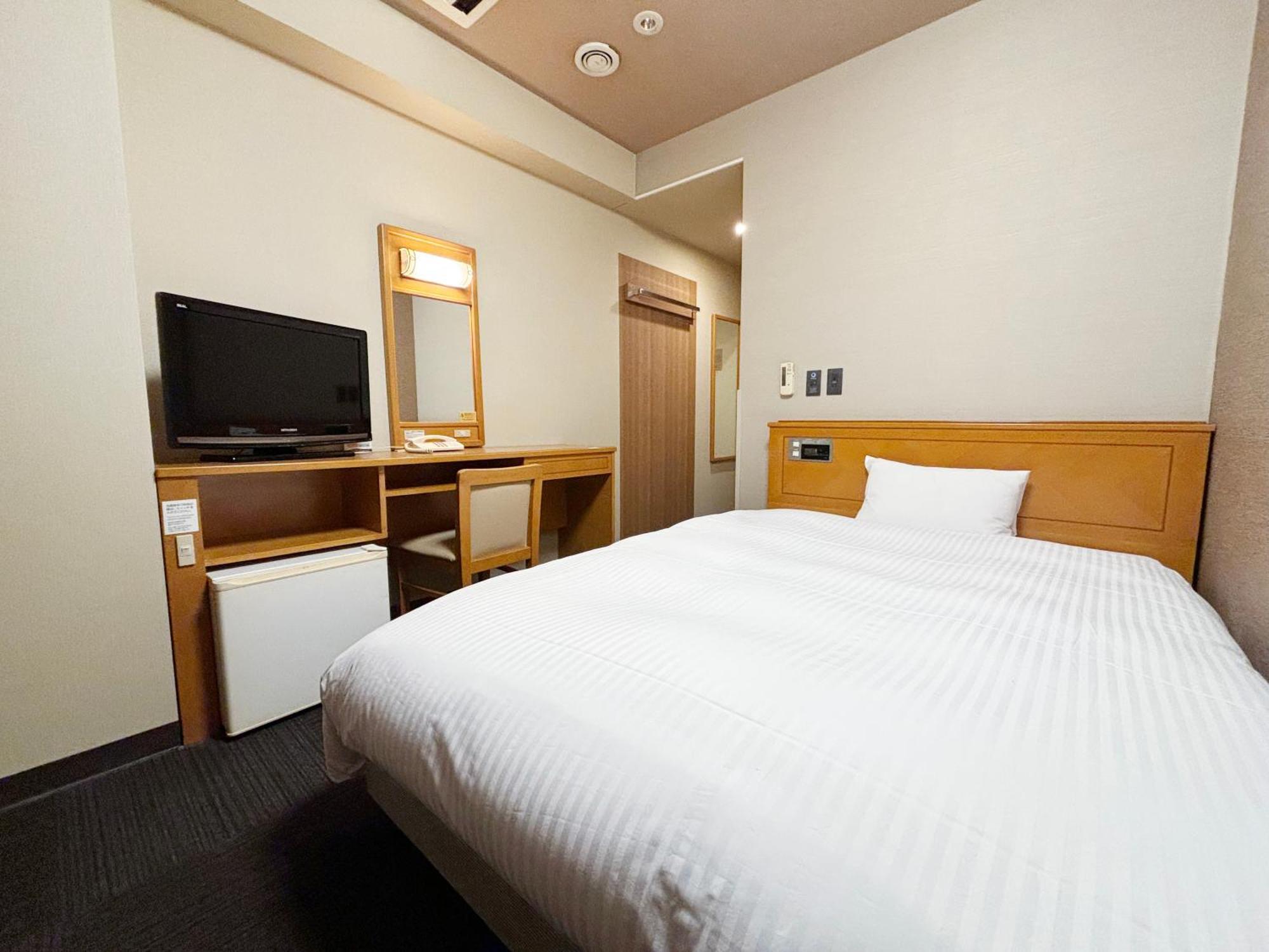 Route Inn Grantia Hanyu Spa Resort מראה חיצוני תמונה