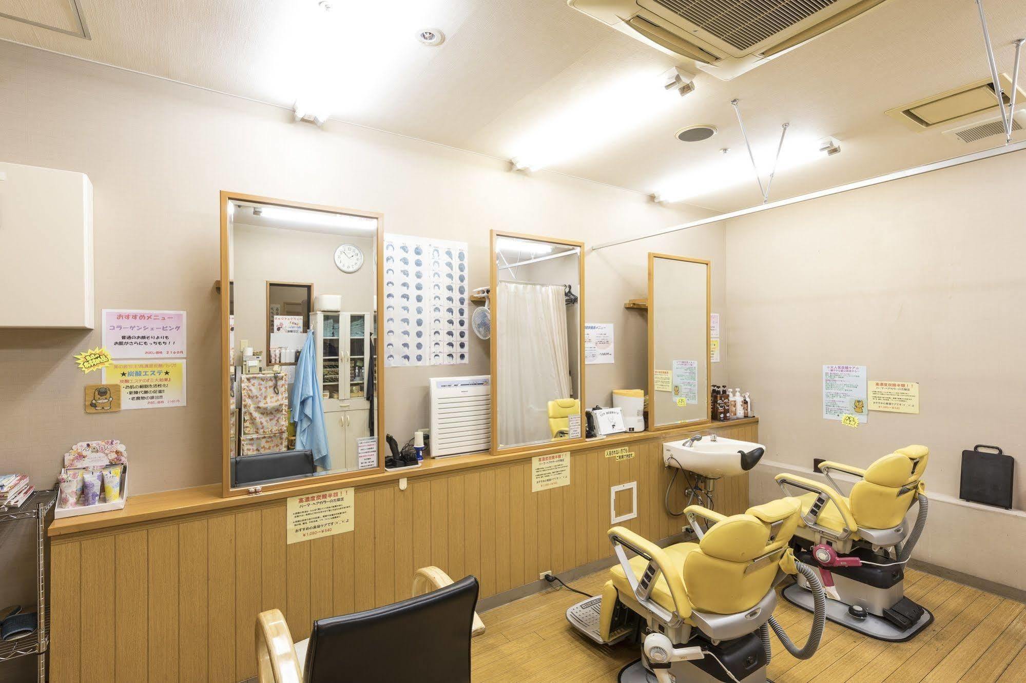 Route Inn Grantia Hanyu Spa Resort מראה חיצוני תמונה