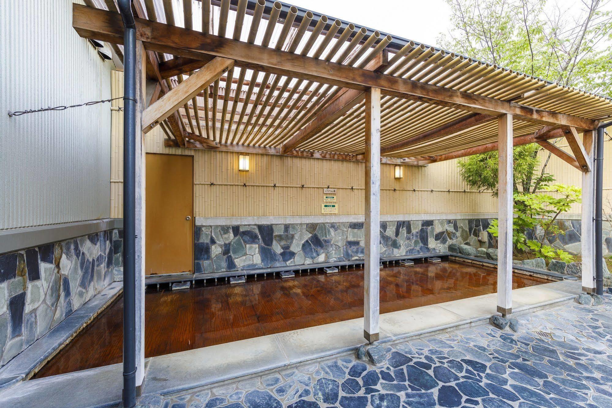 Route Inn Grantia Hanyu Spa Resort מראה חיצוני תמונה